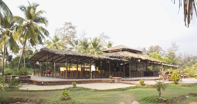 Varca Palms Beach Resort Exterior foto